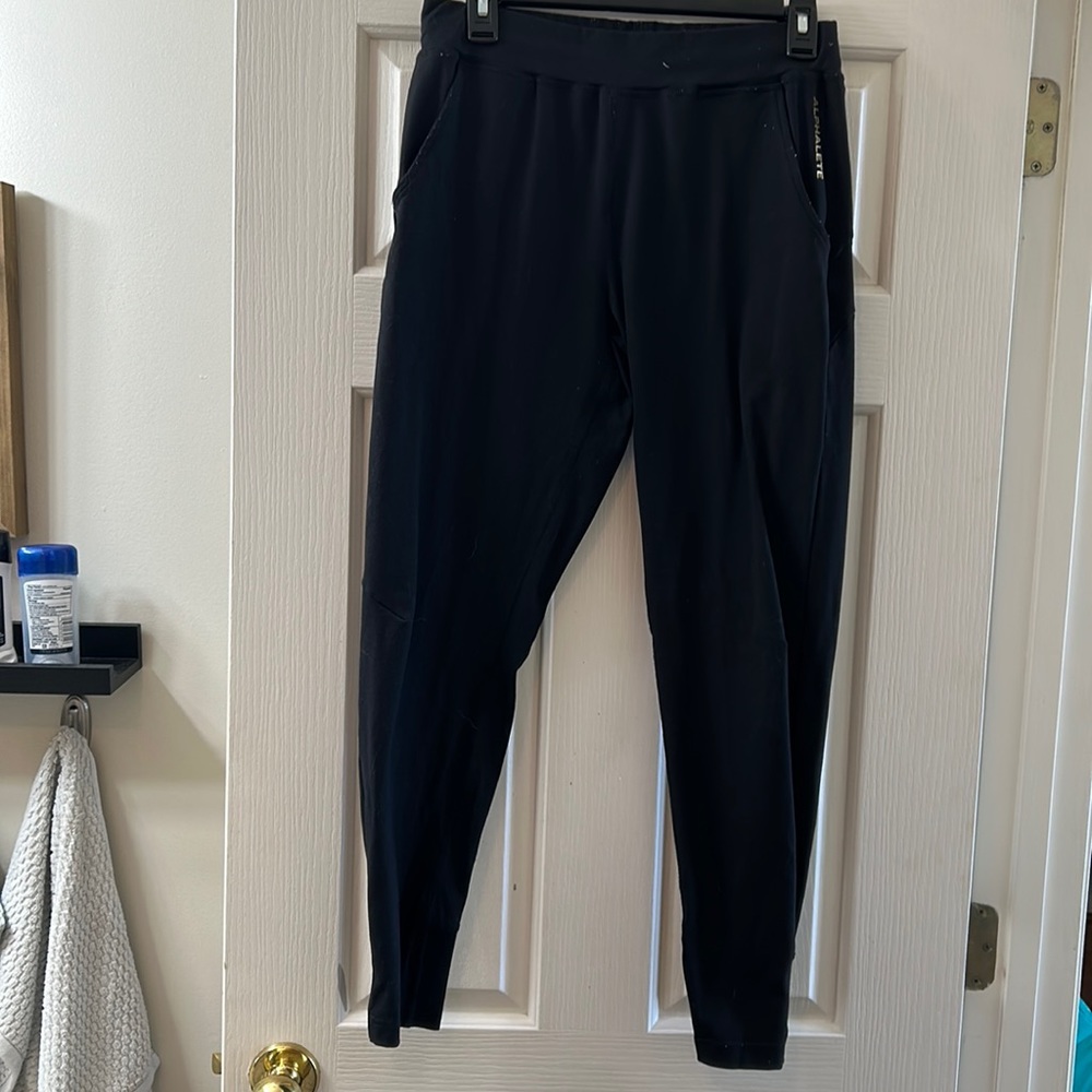 Alphalete essential joggers